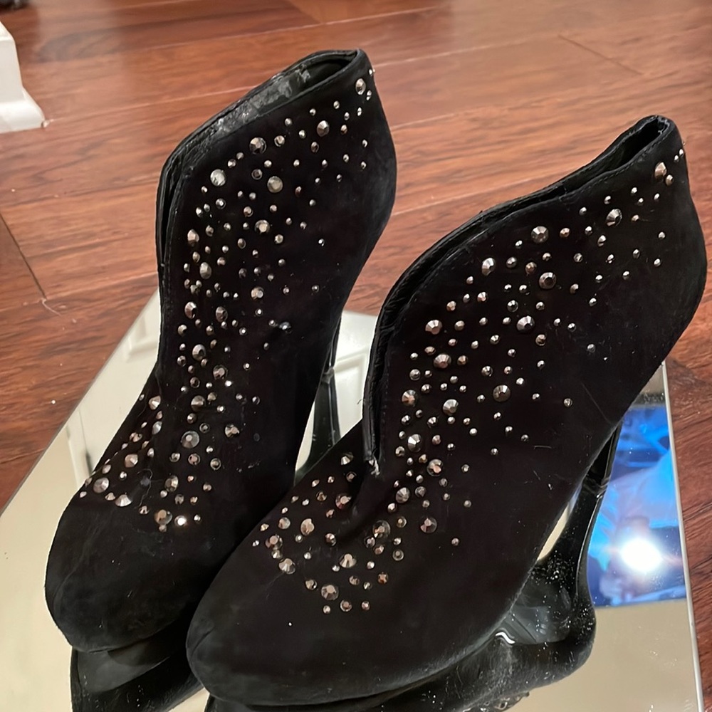 Women booties